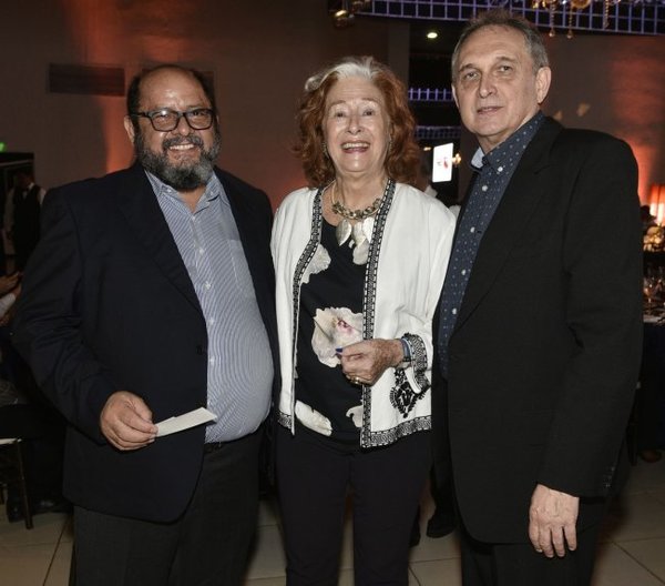 Cena “Soñamos juntos” de Fundación Jesuitas - Edicion Impresa - ABC Color