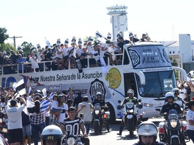 Multitudinaria caravana