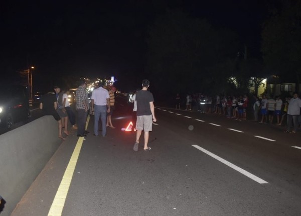 Accidente fatal en Itauguá - Radio 1000 AM