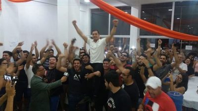 Prieto promete dar fin a la corrupción en CDE - ADN Paraguayo