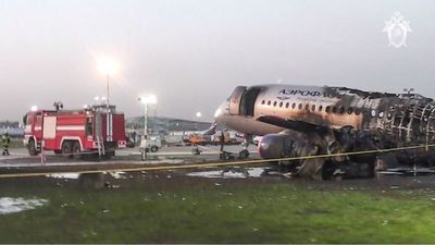 Tragedia aérea en Rusia: Piloto apunta a un rayo como causa del accidente