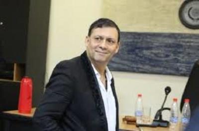 Quieren expulsión de senador condenado
