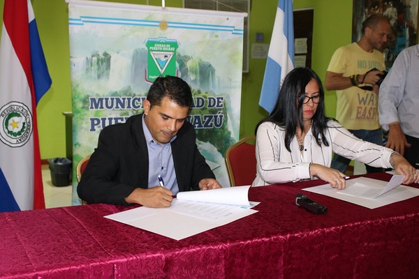 Firman acuerdo de cooperación entre municipios