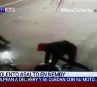 Despojan de su moto a delivery tras violento asalto - Paraguay.com