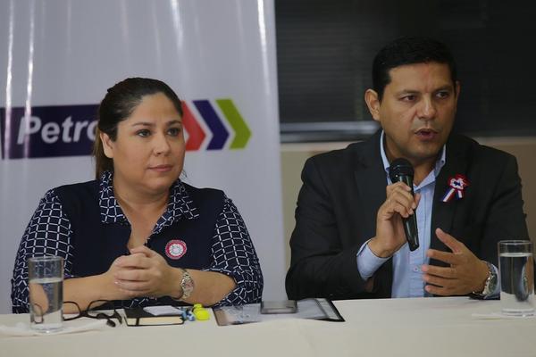 Petropar se reúne con el equipo económico para evaluar precio del gasoil | .::Agencia IP::.