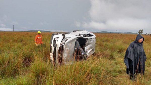 Fiscal sufre accidente de tránsito en Caapucú - Nacionales - ABC Color