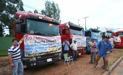 HOY / Saben que suba de diesel es  inevitable, igual irán al paro:   camioneros aprietan a Petropar