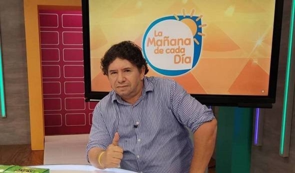 HOY / Mario Bracho, fuera del SNT