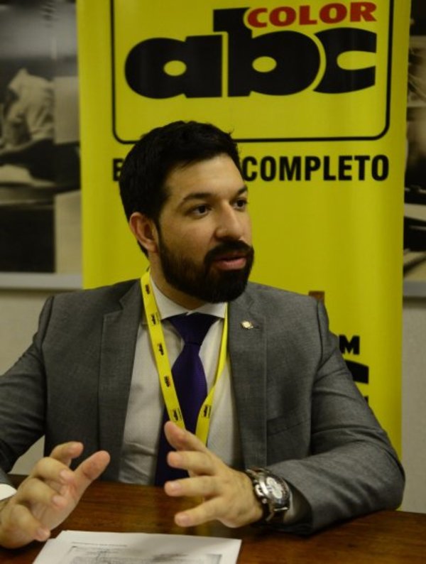 “Yo protegía a mi juez”, dice fiscal salpicado en audio - Nacionales - ABC Color