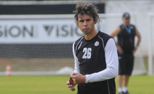 El "Lolo" Abente marca un gol de antología
