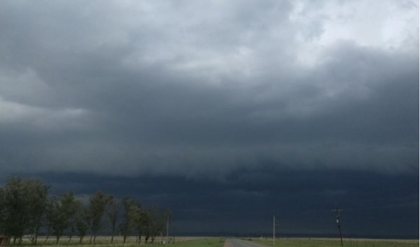 Amplían alerta por lluvias y tormentas