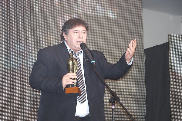 “Qué feliz que estoy”, he’i Mario Bracho