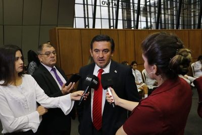 Ministro de Educación apunta al trabajo con ciudadanos para lograr una transformación