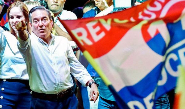 Panamá oficializa triunfo de “Nito” - Edicion Impresa - ABC Color