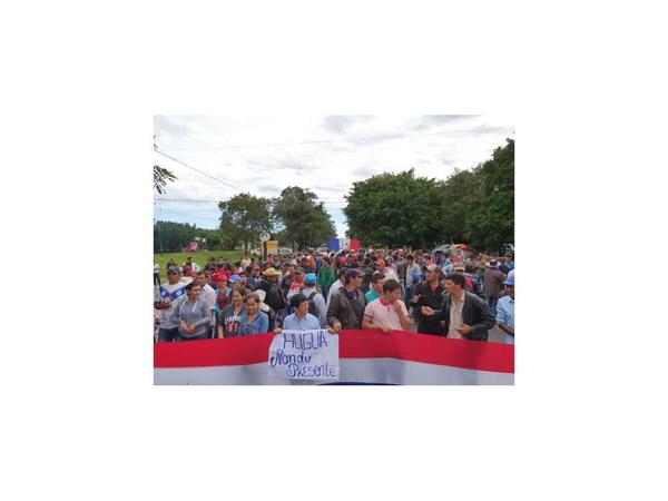 Cierran ruta hartos del aislamiento total