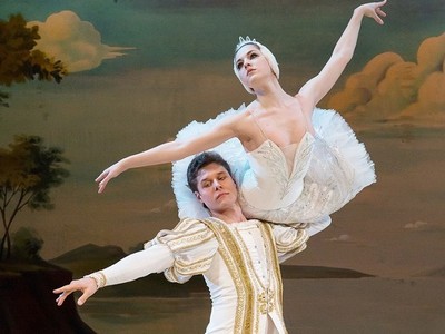 Ballet Estatal de San Petersburgo sobre hielo presentará “El lago de los cisnes sobre hielo” - Radio 1000 AM