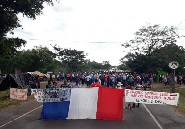 Pobladores cierran ruta en Concepción - Nacionales - ABC Color