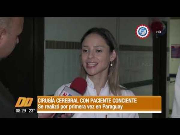 Extirpan tumor con paciente consciente