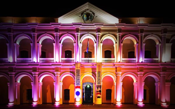 Por los 15 años del Cabildo, preparan cursos gratuitos de historia y teatro