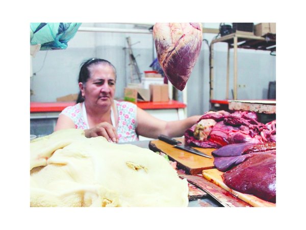¡Chura, Churaaa!: la venta que es una tradición en el Mercado 4