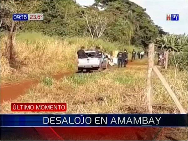 Policía desaloja a unas 30 familias en Amambay