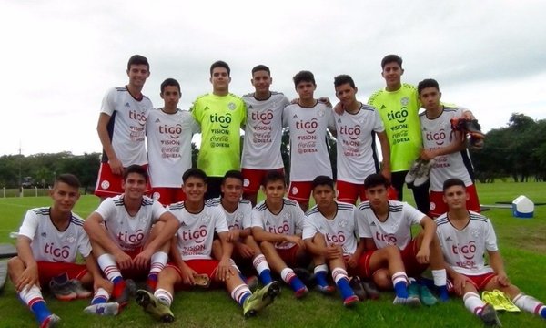 La Albirroja Sub 15 vuelve a los trabajos - Deportes - ABC Color