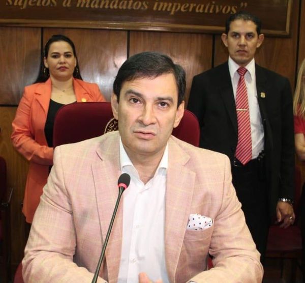 En dos semanas tratarían pérdida de investidura de Víctor Bogado