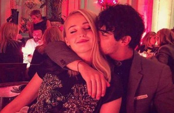 Esto es una locura: ponen a la venta basura de la boda de Sophie Turner y Joe Jonas - C9N