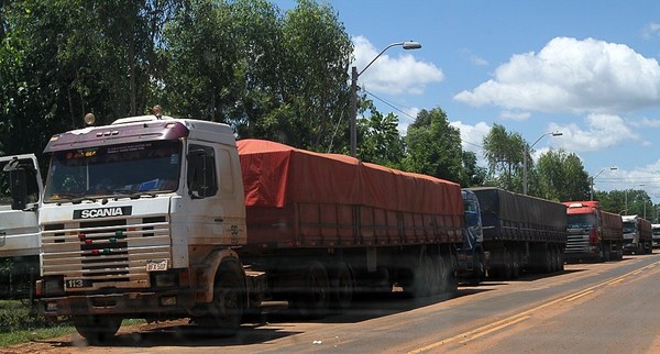 CONFORMARÁN MESA DE TRABAJO PARA ANALIZAR SITUACIÓN DEL SECTOR DE CAMIONEROS