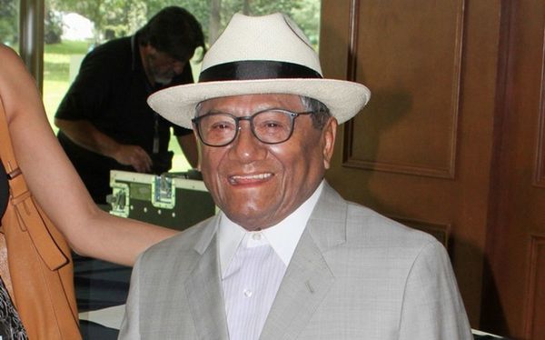 Armando Manzanero y Mocedades en Paraguay