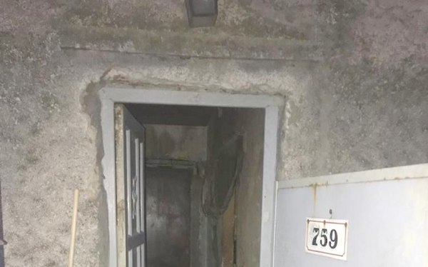 Compró para su casa y encontró un muerto