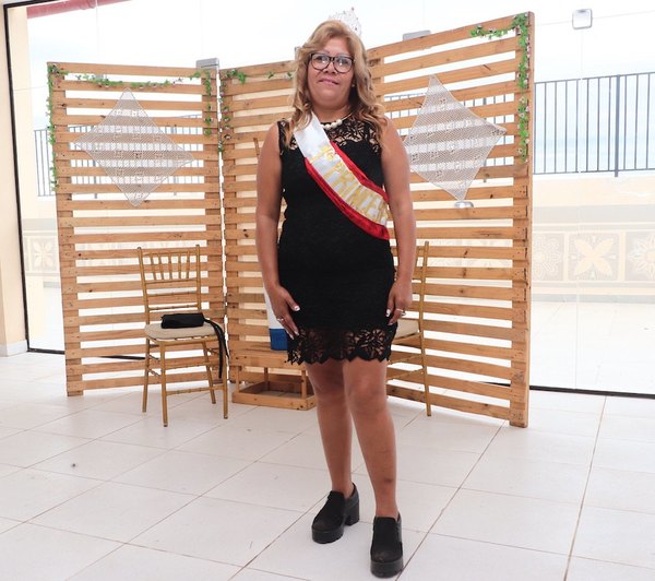 Hasta una miss eligieron en el Mercado 4 por su aniversario