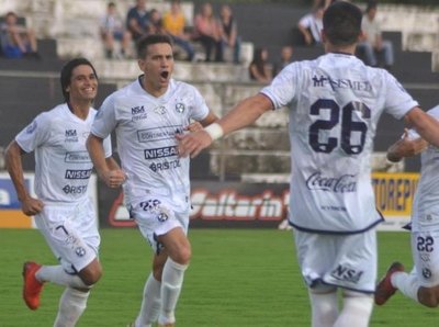 Sol puso a su César y le metió el “veni, vidi, vici”
