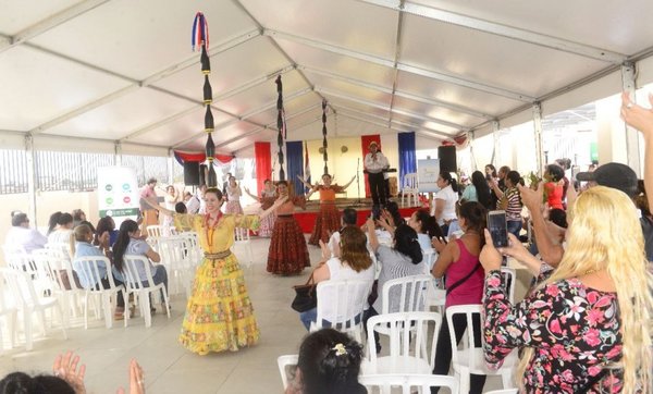 Mercado 4 cumple 77 años en medio de obras con dos años de atraso - Edicion Impresa - ABC Color