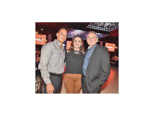 La amena cena Soñamos juntos