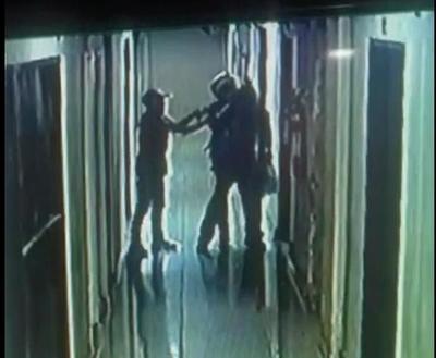 Millonario asalto a cambista dentro de un shoping de CDE