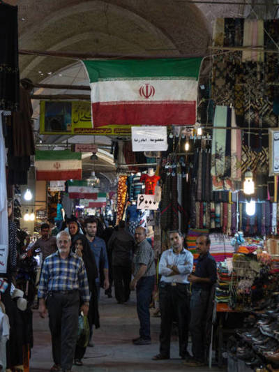 Las sanciones de EEUU llevan al borde de la pobreza a la nación iraní | .::Agencia IP::.