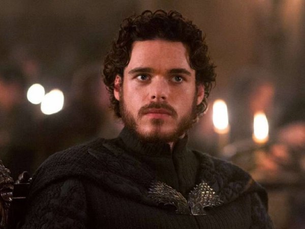 Ex actor de GOT negocia unirse a Angelina Jolie en The Eternals
