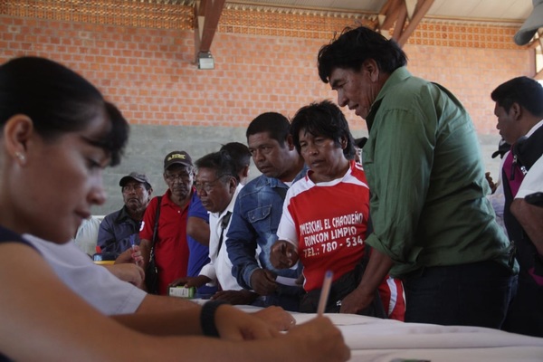 Tenonderã: 389 familias del Chaco reciben capital semilla - ADN Paraguayo
