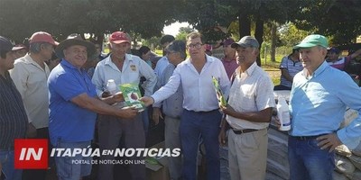 PROMOCIONAN PRODUCCIÓN DE CEBOLLA EN TOMÁS ROMERO PEREIRA.