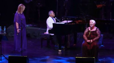 Noche romántica con Manzanero y Mocedades - Espectaculos - ABC Color