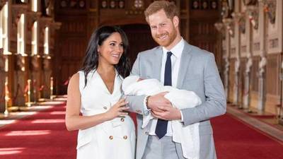 Meghan Markle y el príncipe Enrique presentan a su hijo, Archie Harrison » Ñanduti