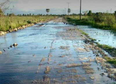 Inundación en Alberdi: Altura del río alcanza 8 metros - .::RADIO NACIONAL::.