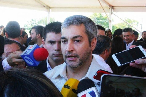 HOY / La 'agenda digital' de US$ 130 millones: Abdo pide que se responda todo sobre el proceso
