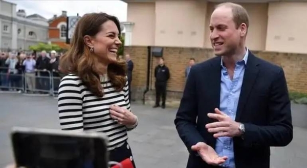 HOY / El príncipe William felicitó a su  hermano por su paternidad y le  'recordó' que no dormirá bien