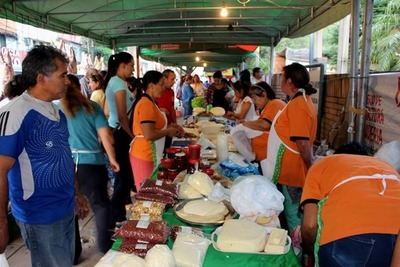 Preparan Feria Agropecuaria en homenaje al Día de la Madre - ADN Paraguayo
