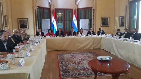 Gobierno proyecta una mayor inversión en la primera infancia | .::Agencia IP::.