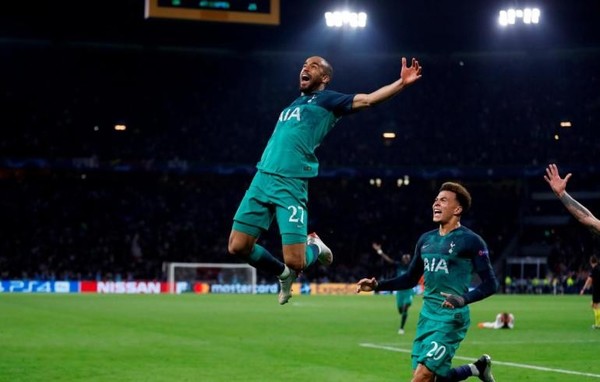 Tottenham dio el batacazo en Holanda - Radio 1000 AM