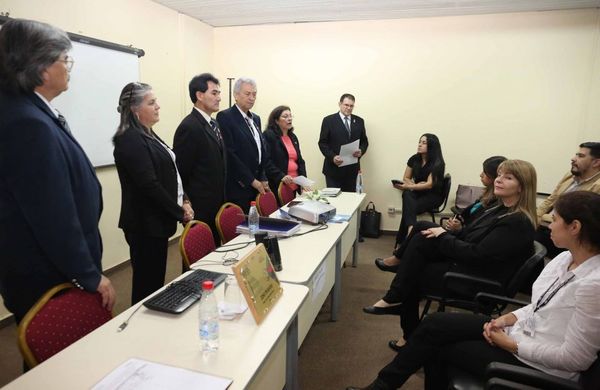 Inició curso de entrenamiento en expresión oral y escrita en guaraní