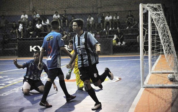 Fomento golea en fútbol de salón - Deportes - ABC Color